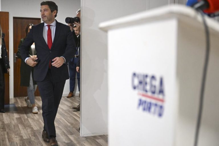 Relação de Lisboa recusa recurso de Ventura e confirma ordem para retirar cartazes