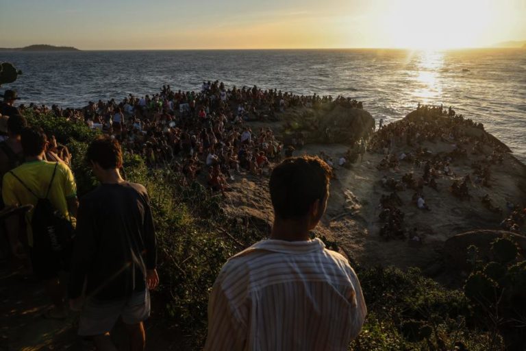 Brasil regista 2º melhor resultado da história com 2,6 milhões de turistas em dois meses