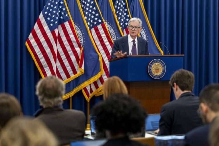 Juiz anula ação judicial do governo Trump contra presidente da Reserva Federal