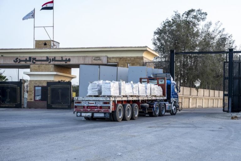 Médio Oriente: Israel anuncia reabertura parcial da passagem de Rafah a partir de quarta-feira