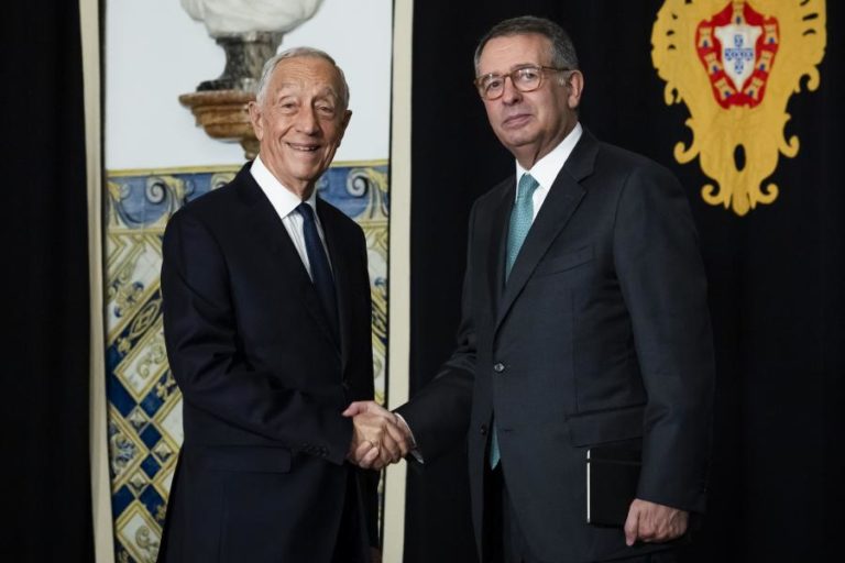 António José Seguro toma hoje posse como Presidente da República