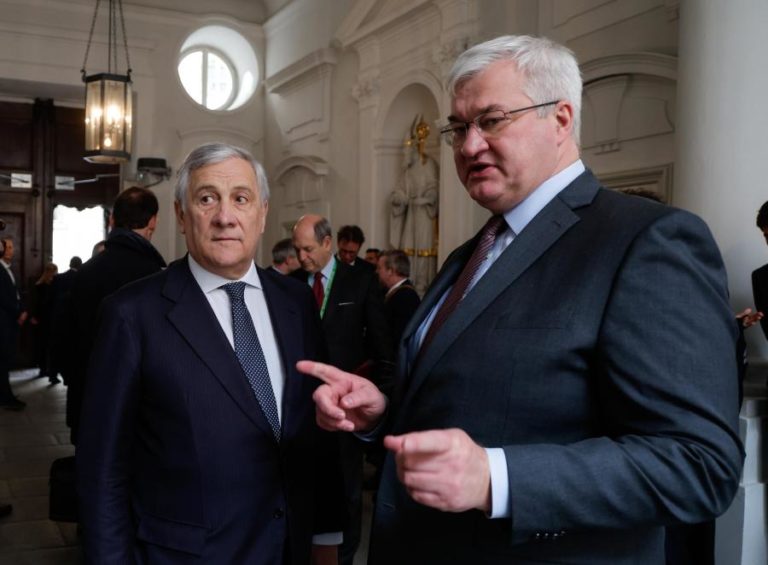 Ucrânia pede à organização da Bienal de Veneza para não aceitar participação russa