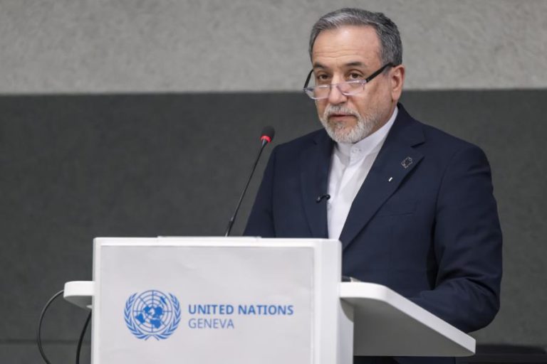 Ministro diz que cabe ao “povo iraniano” e não a Trump escolher novo líder