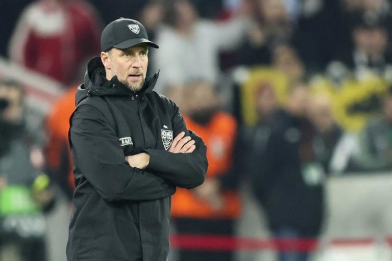 Treinador do Estugarda diz que eliminatória com o FC Porto é de ‘Champions’