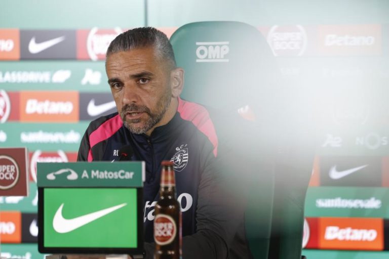 Rui Borges quer Sporting a jogar sem receio, mas com respeito pelo FC Porto