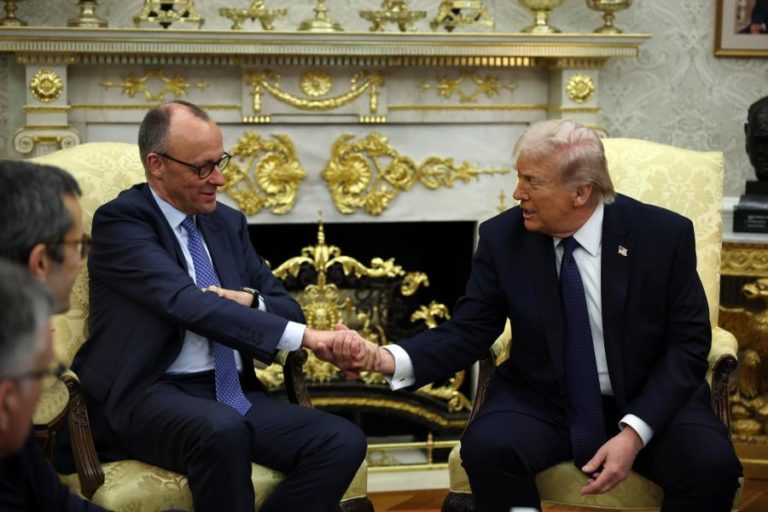 Possíveis sucessores na liderança do Irão já morreram – Trump