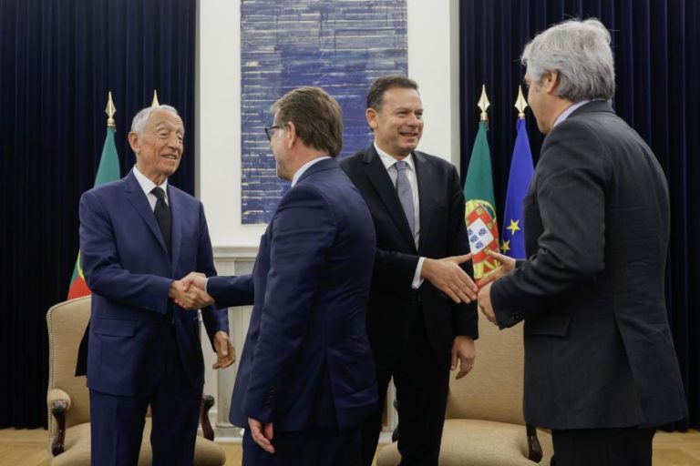 Primeiro-ministro evoca “cooperação e convergência” com Seguro no período da “troika”