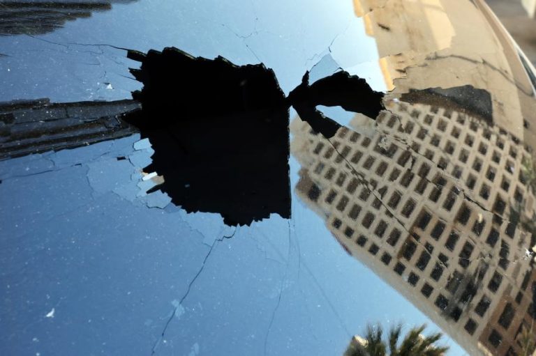 Mais de 100 iranianos, incluindo diplomatas, retirados por avião russo de Beirute