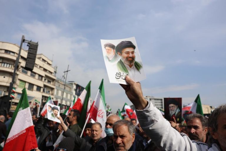 China, Rússia e França entram em contacto para discutir trégua – Irão