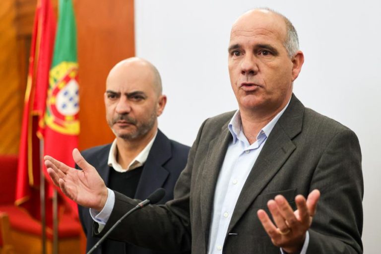 Pacote laboral está derrotado e não vale a pena Governo insistir — Paulo Raimundo