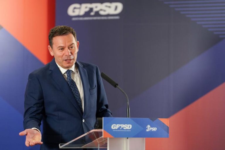 Governo quer “esgotar possibilidades de aproximação” na lei laboral e reúne-se na próxima semana com parceiros – PM