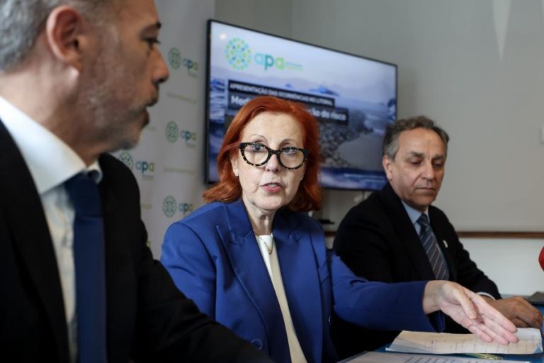 Ministra diz que está por definir quando vai ser disponibilizado 10% das reservas do petróleo