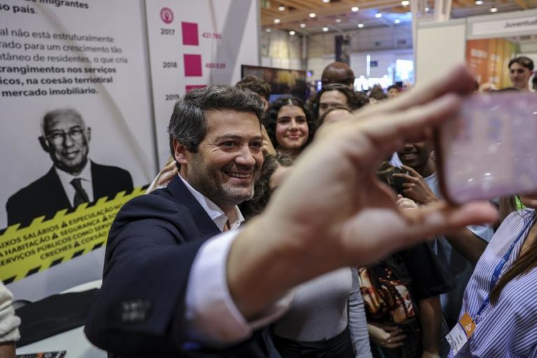 Ventura acusa Governo de usar reforma laboral como “manobra de distração”