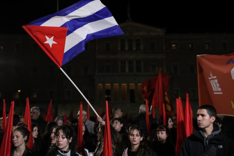 Democratas apresentam resolução para impedir que Trump ataque Cuba sem aval do Congresso