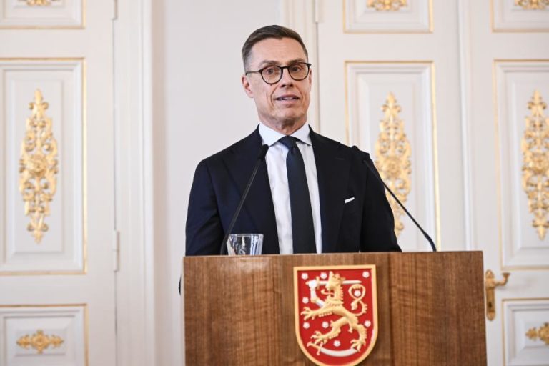 Finlândia não terá armas nucleares no seu território em tempo de paz – Presidente