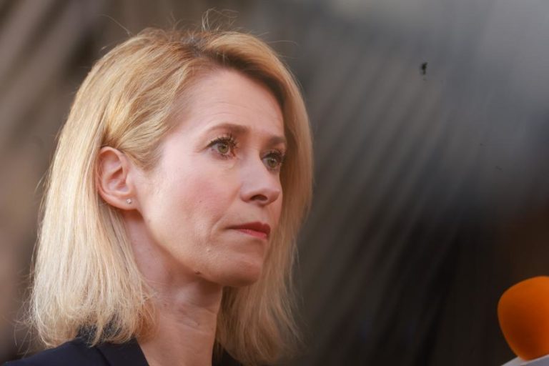 UE pede a Guterres iniciativa para permitir exportação de petróleo pelo estreito de Ormuz