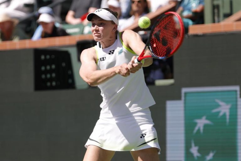 Cazaque Elena Rybakina sobe a número dois mundial de ténis