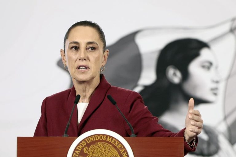 Presidente mexicana toma “medidas de protesto” após morte de migrante nos EUA