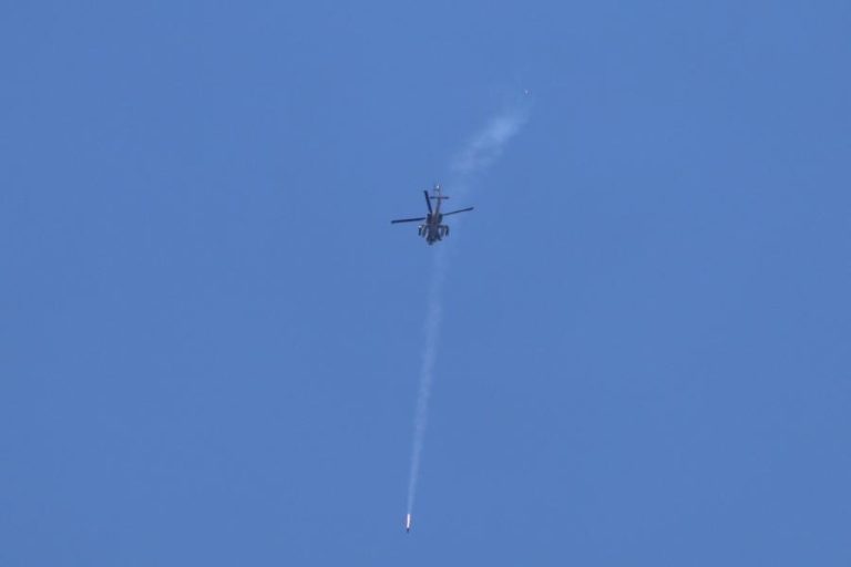 Míssil iraniano atinge cidade israelita de Arad e faz pelo menos 59 feridos