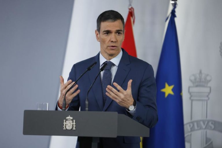 Espanha baixa IVA de combustíveis, luz e gás para 10%