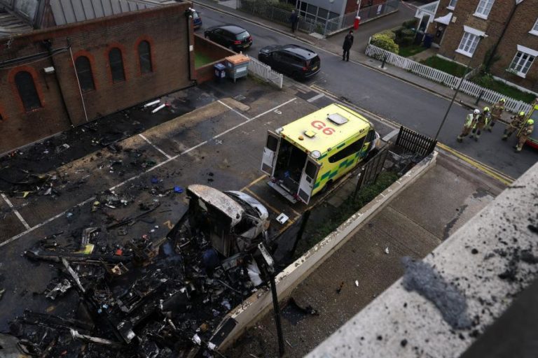Detidos dois suspeitos de incêndio antissemita em Londres