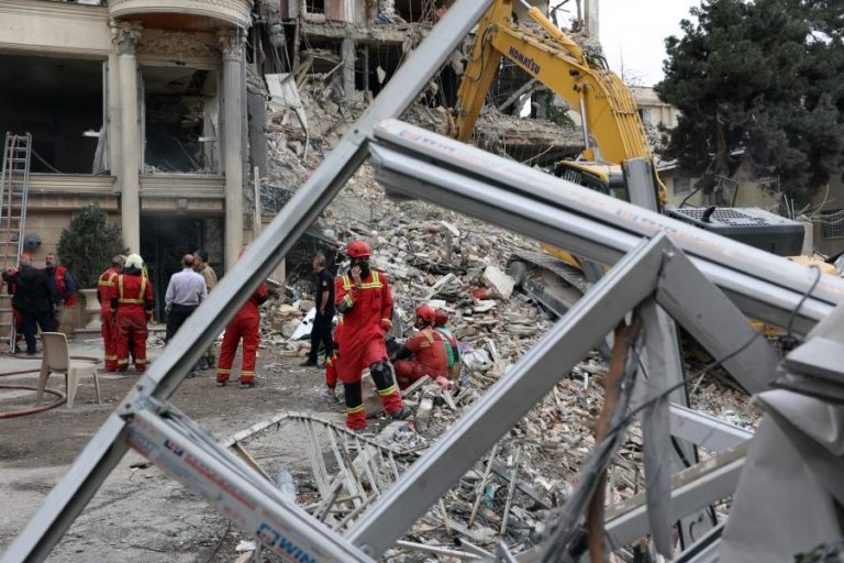 Paquistão confirma iniciativa de mediação entre Irão, Estados Unidos e Israel