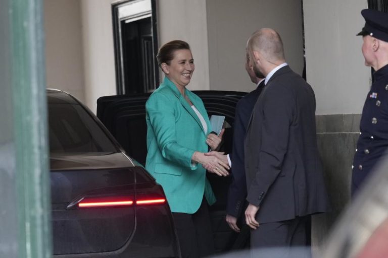 Primeira-ministra dinamarquesa formaliza demissão e rei vai receber partidos