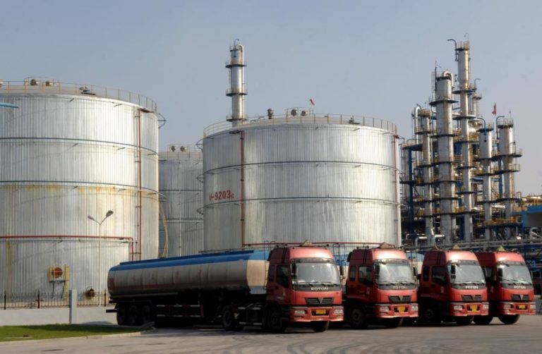 AIE disposta a desbloquear mais reservas de petróleo “se necessário”