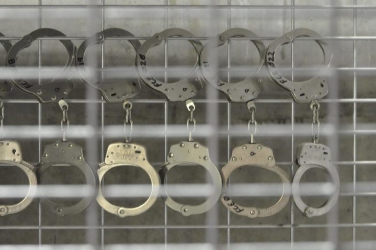 Um detido por falsificar centenas de documentos em Moçambique