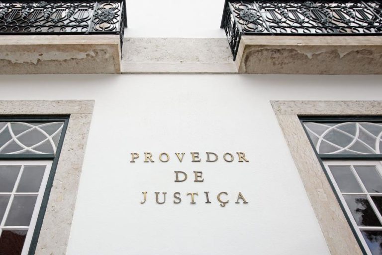 PS indica Tiago Antunes para provedor de Justiça e PSD propõe recondução de Pais Antunes no CES
