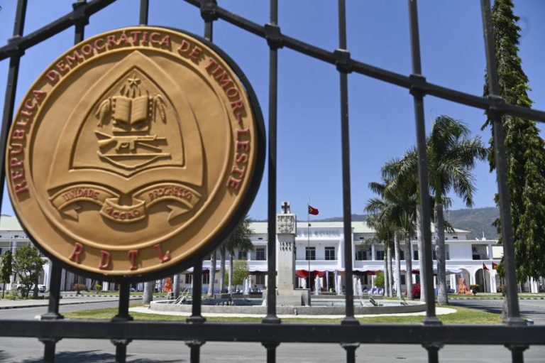 Governo timorense prepara orçamento retificativo após subida de preços