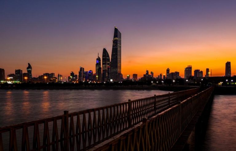 Kuwait liberta jornalista detido há 52 dias por cobrir guerra