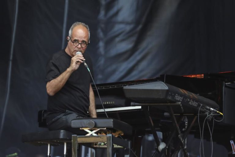 Rodrigo Leão e Augusto Brázio no primeiro aniversário do Centro de Artes de Vale de Cambra
