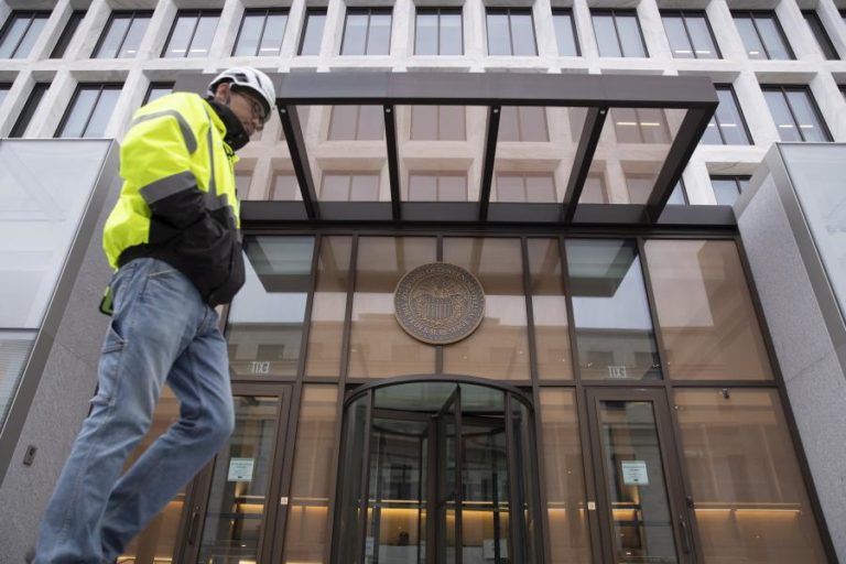 Fed mantém taxas de juro inalteradas pela terceira vez consecutiva