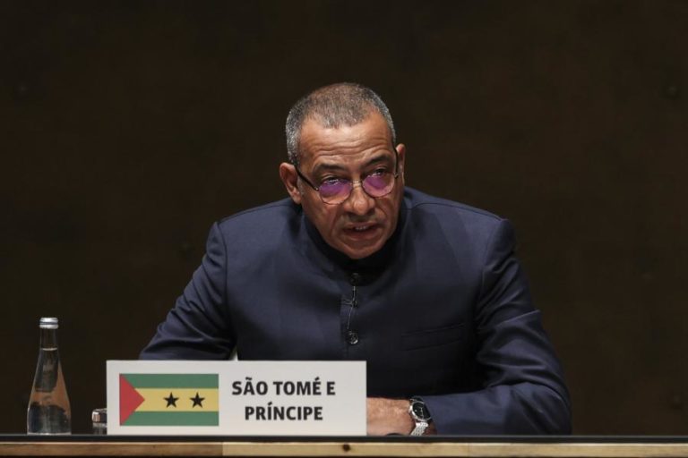 Antigo ministro da Saúde são-tomense renuncia ao cargo de conselheiro de Estado