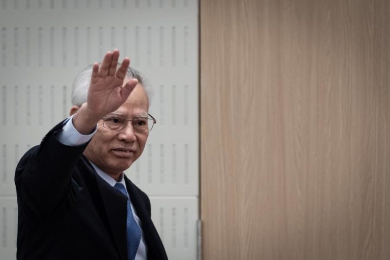 Chefe do Executivo de Macau encontra-se com líderes dos três poderes em Portugal