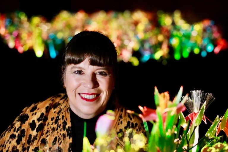 Joana Vasconcelos instala “Jardim do Éden” no Farol de São Paulo até junho