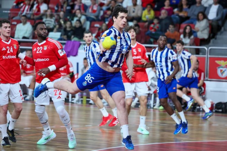 Pivô Ricardo Brandão renova até 2029 com o FC Porto
