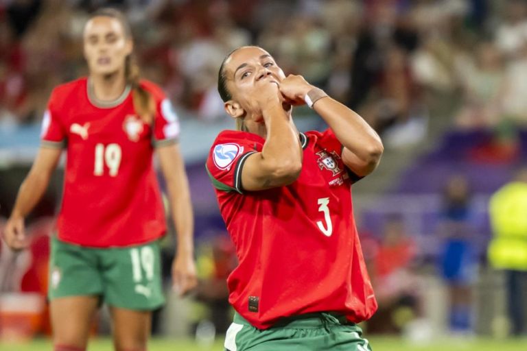 Lúcia Alves manifestou desejo de voltar a representar Portugal num Mundial