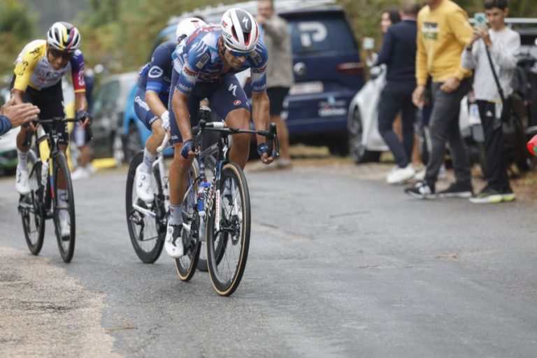 Mikel Landa falha Volta a Itália devido a fratura na zona pélvica