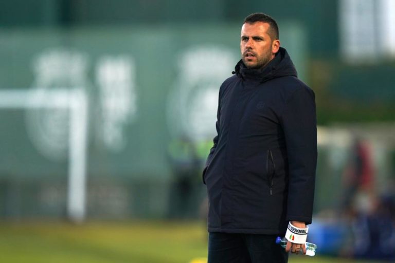Treinador do Estrela diz que receção ao FC Porto é a “primeira de quatro finais”