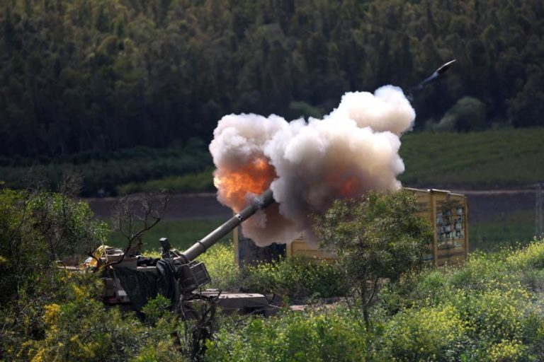 Israel nega responsabilidade por explosão que matou ‘capacetes azuis’ no Líbano