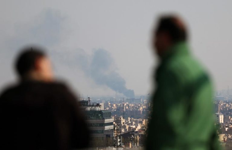 Irão: EUA atacaram 12.300 alvos militares desde início da guerra