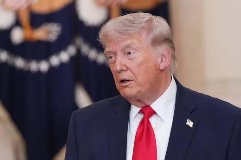 Trump pede ao Congresso 1,3 biliões de euros para orçamento da defesa em 2027