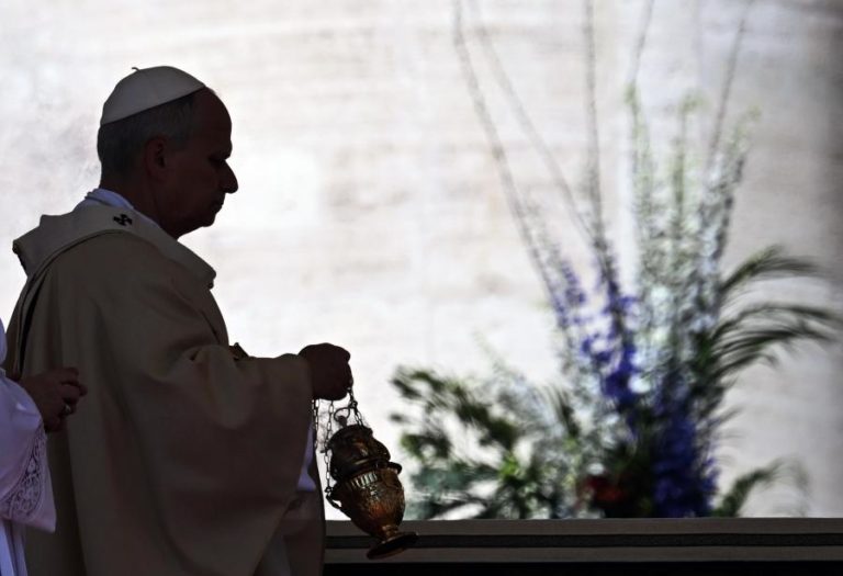 Papa apela aos que “têm o poder de iniciar guerras” que “escolham a paz”