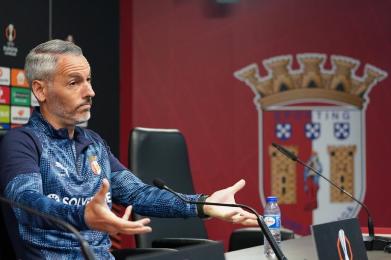 I Liga: “Não tenho capacidade para preparar dois jogos ao mesmo tempo” – Vicens