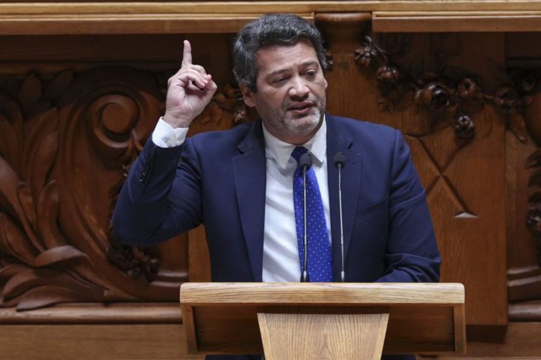 Chega admite alterações à lei laboral no parlamento mesmo após acordo em concertação social