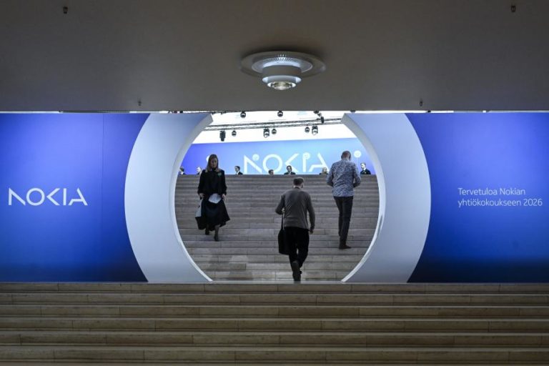 Nokia passa de prejuízos para lucros de 86 ME no 1.º trimestre