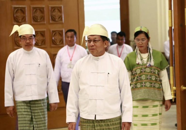 Myanmar anula todas as condenações à morte