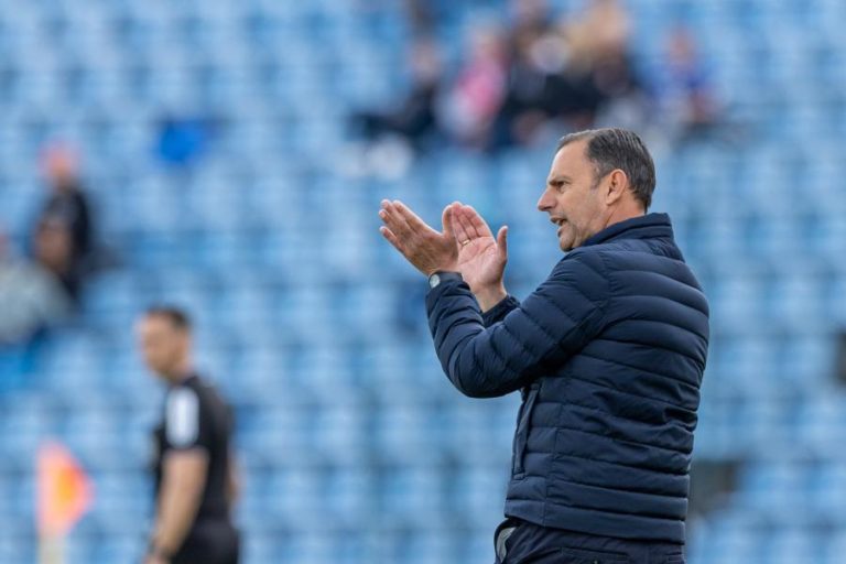 Treinador do Rio Ave espera “jogo exigente” em Guimarães